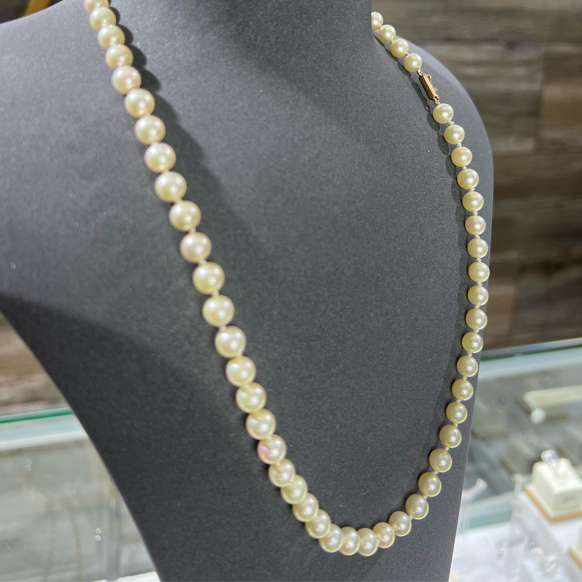 Collar ”perlas cultivadas”