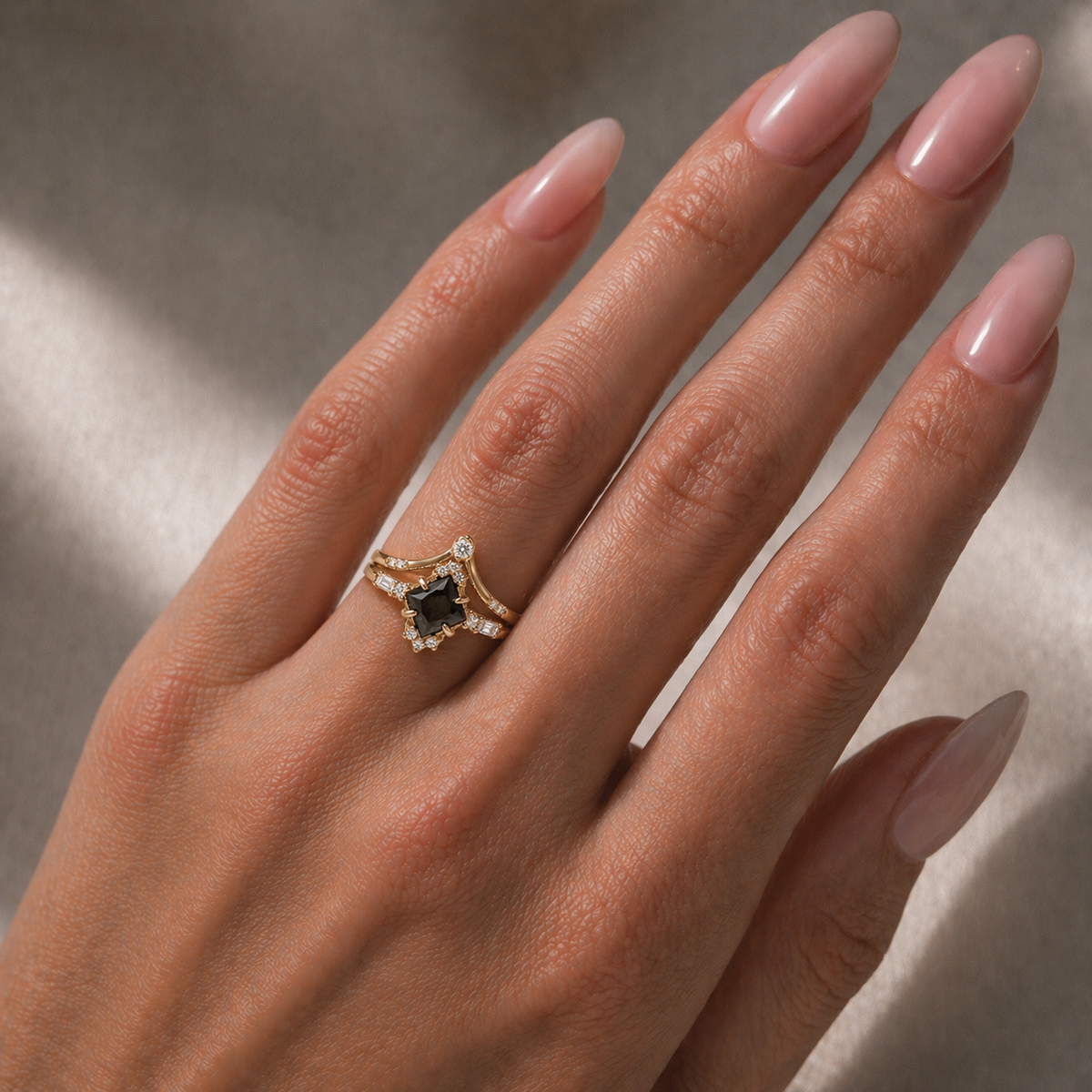 Anillo de Compromiso "Eclipse Noir"