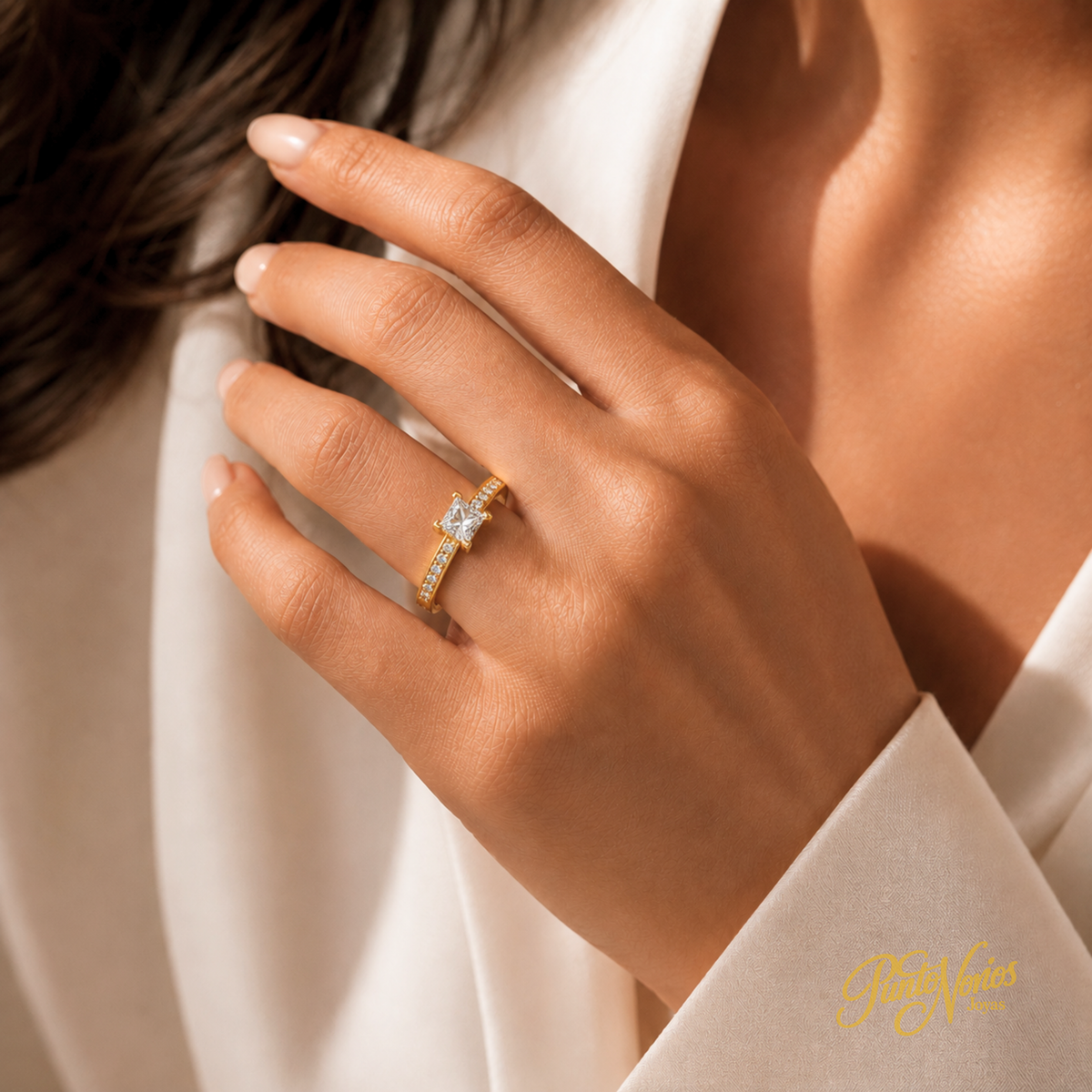 Anillo de Compromiso Modelo York Oro 18K