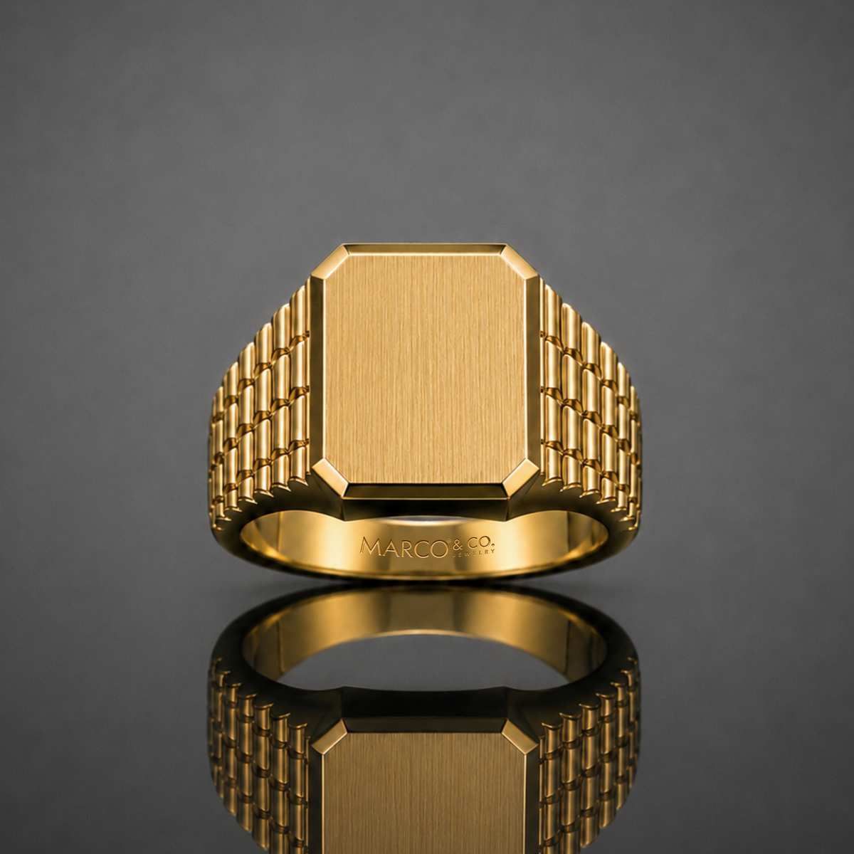 Anillo Sello Modelo Barone Oro 18K