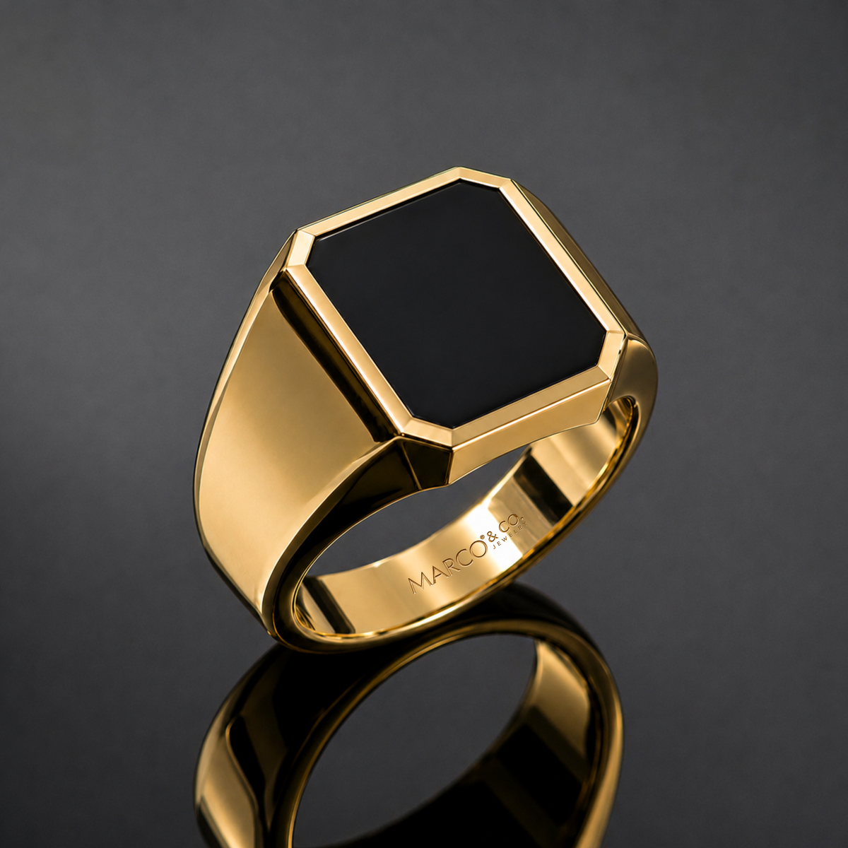 Anillo Sello Modelo Fiore Oro 18K