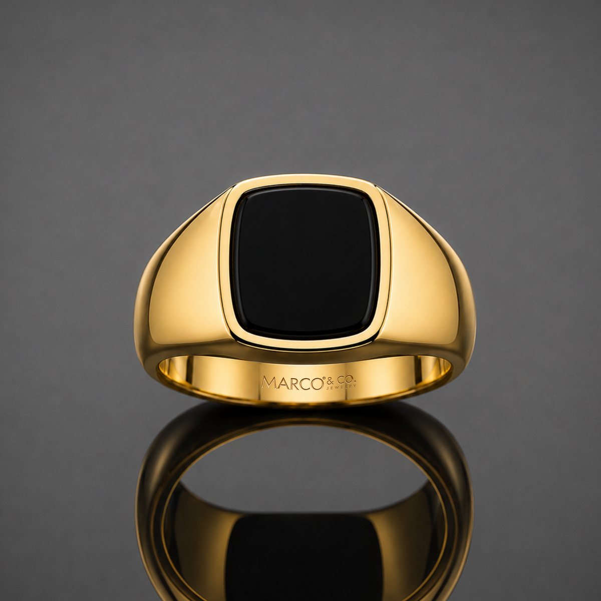 Anillo Sello Onix Modelo Toscano Oro 18K